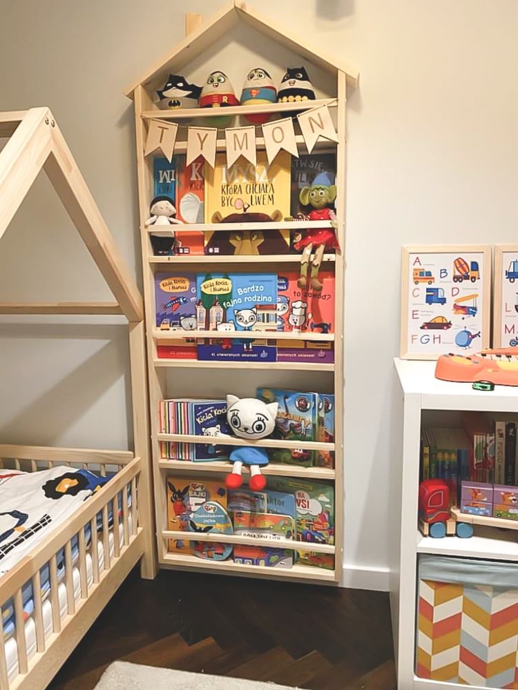 Drewniana biblioteczka domek / półka na książki