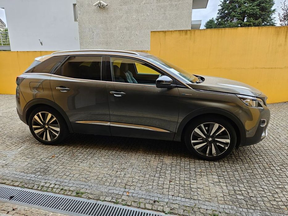 Peugeot 3008 1.6 Hybrid4 GT Pack e-EAT8