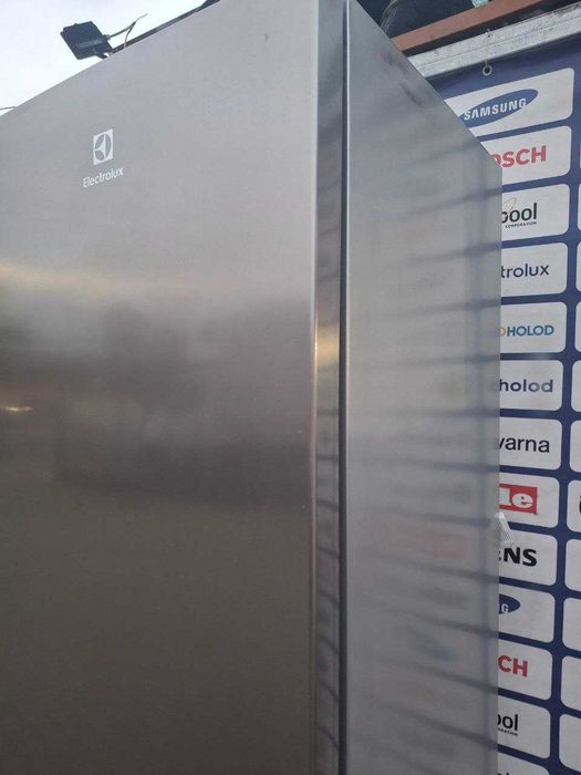 Холодильник б/в ELECTROLUX 200/60/60 Металік No Frost #07692
