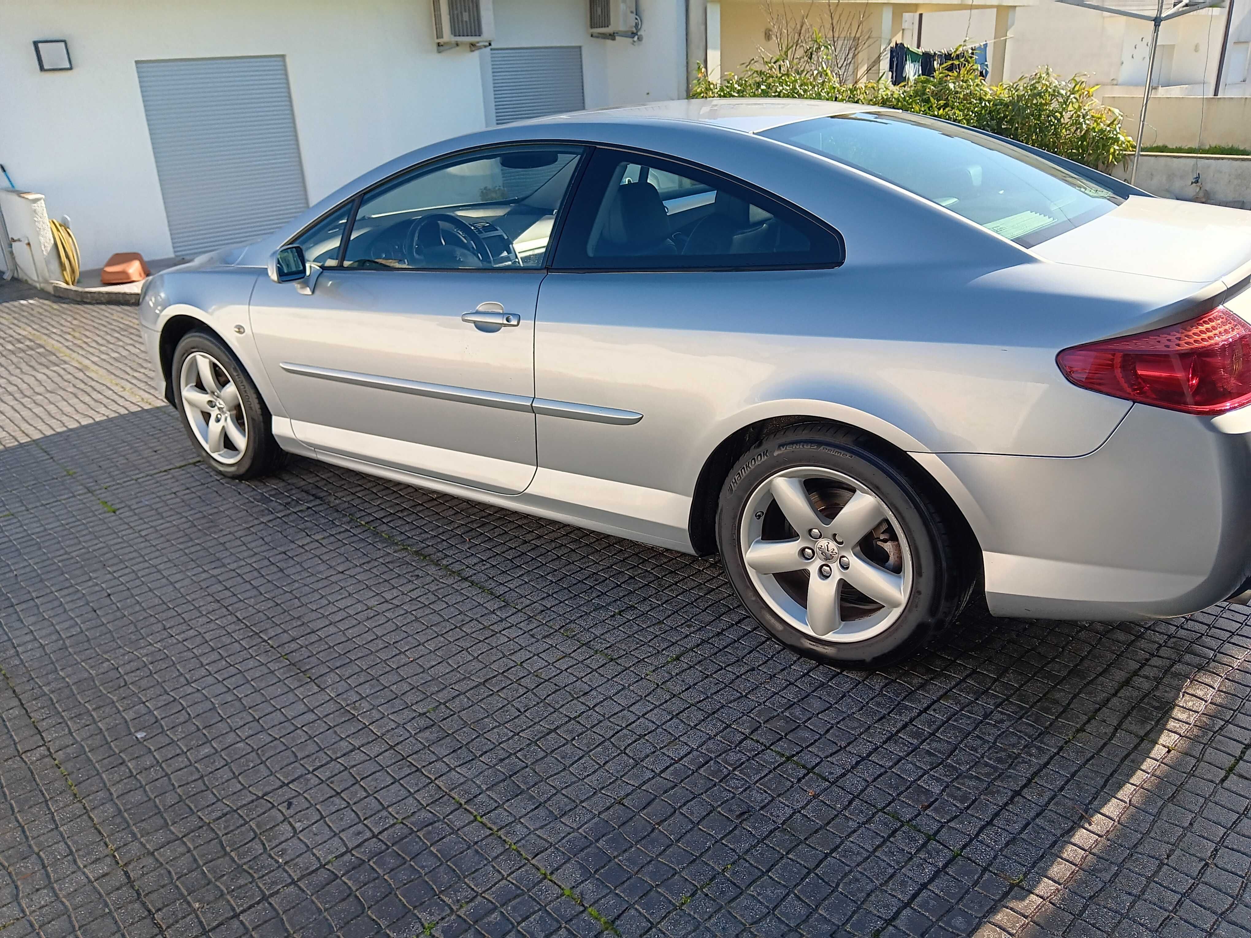 Vende-se Pegeout 407 coupe como novo