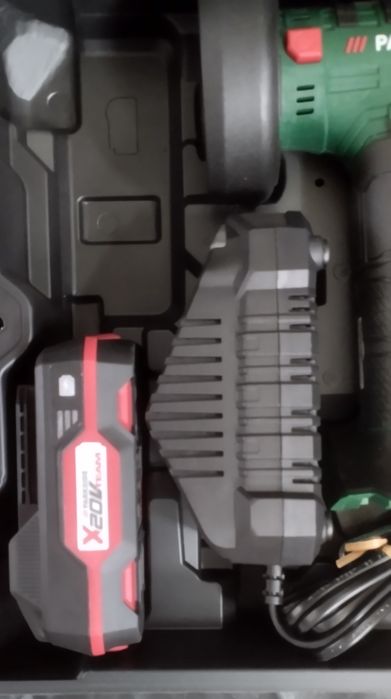 Rebarbadora a bateria 20V Parkside