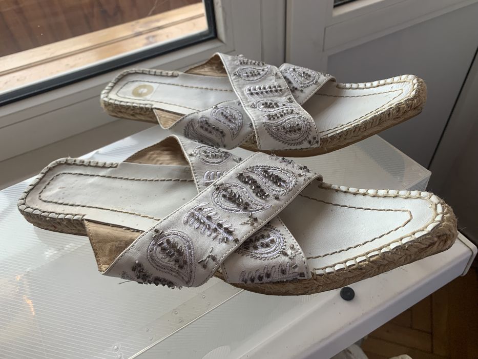 Жіночі сандалі 39 розмір