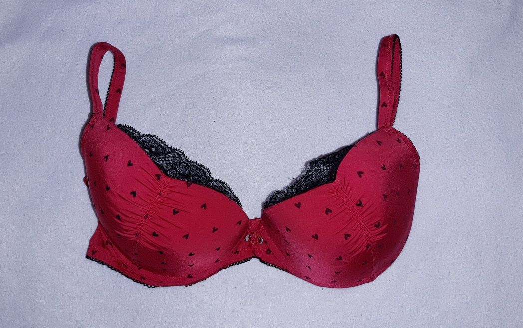 Biustonosz w serduszka push-up 80B New Yorker