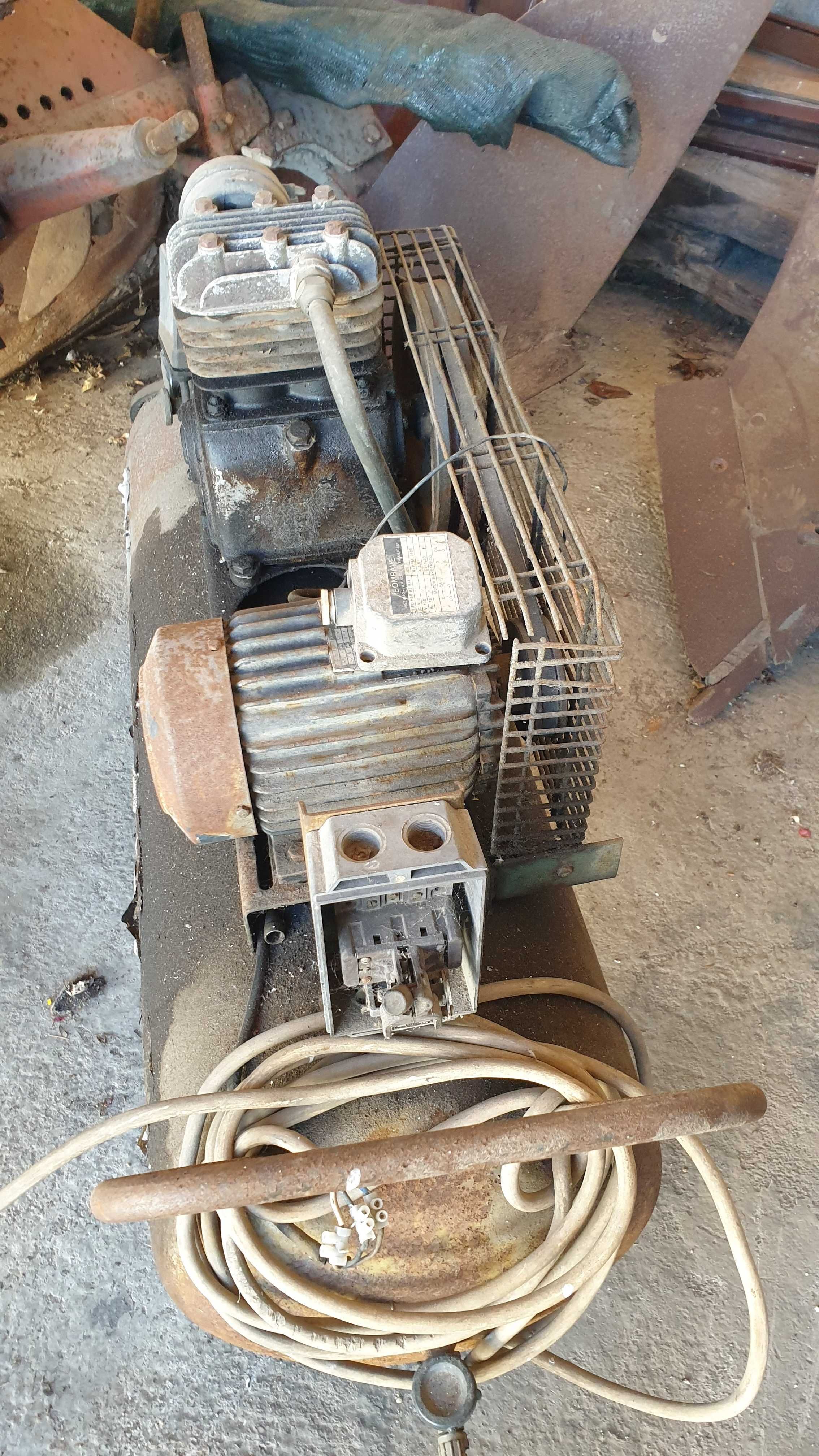Compressor 100L trifásico, Electroalfa