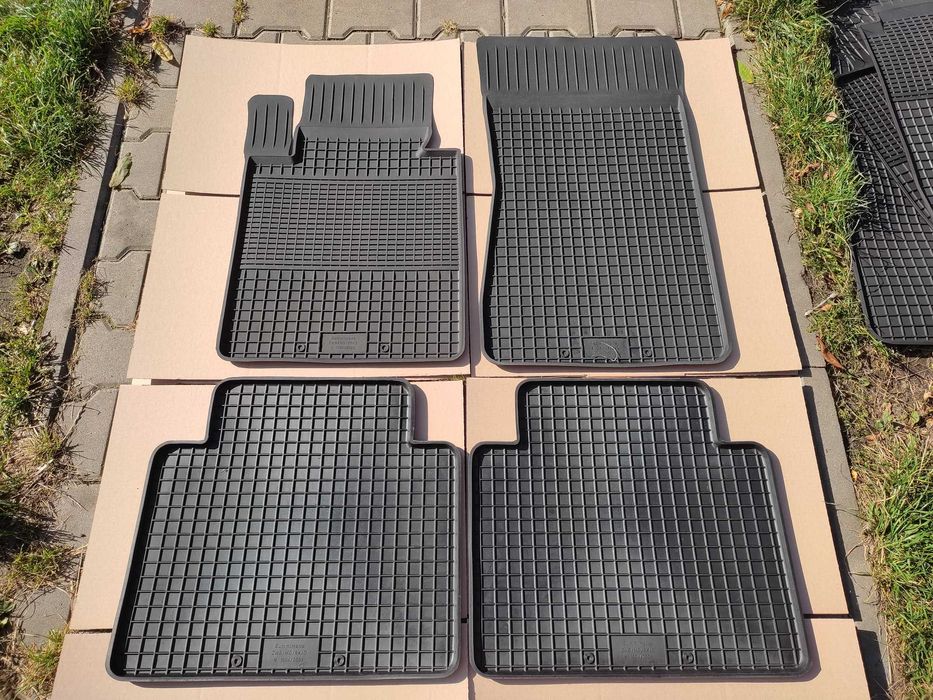 BMW S5 F10 F11 od 2010r dywaniki gumowe korytkowe NOWE korytka