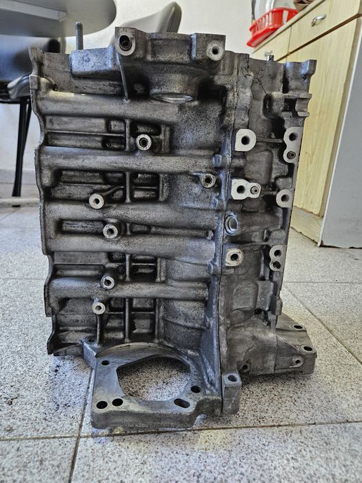 Vendo bloco de motor psa 9hz 10JB86