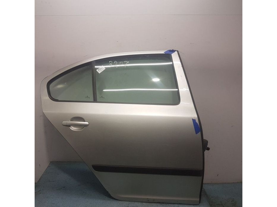 DRZWI TYŁ PRAWE   SKODA OCTAVIA II