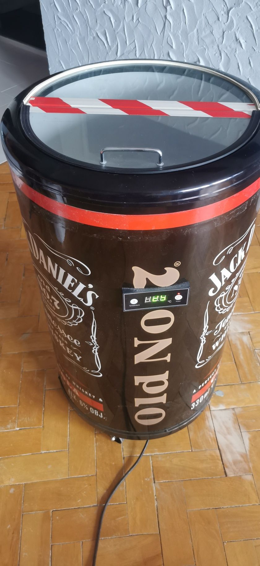 Lodówka okrągła Jack Daniels 50 litrów
