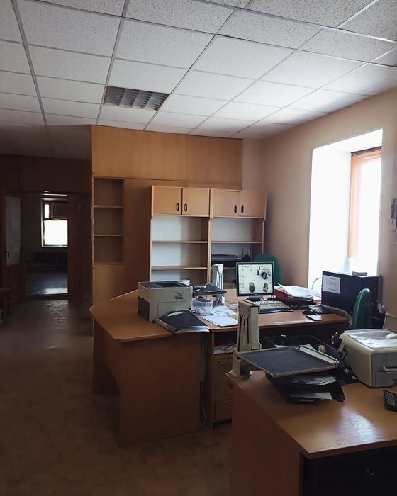 Здається приміщення