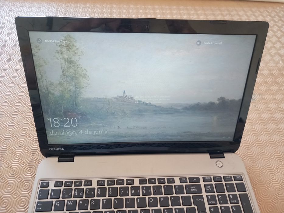 Portátil Toshiba Satellite Windows