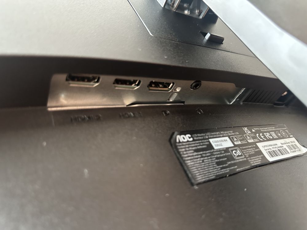 Monitor AOC C32G2ZE 32” 240Hz 0.5ms