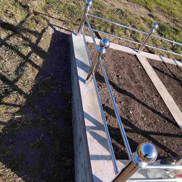 Хрест з нержавійки,табличка,огорожа на могилу цвинтар,пам'ятник