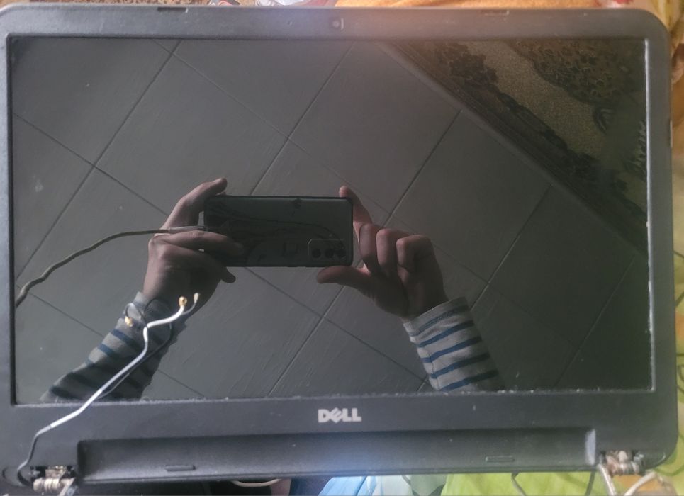 Dell Inspiron 15 Верхняя крышка+матрица