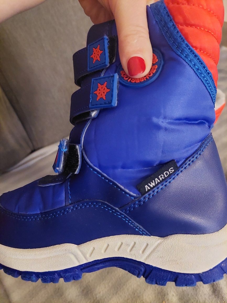 Buty na zimę dla chłopca r. 30