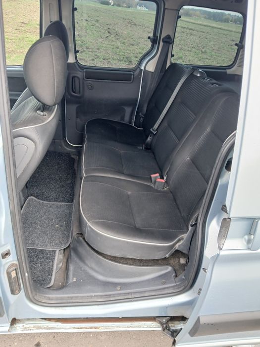 Peugeot Partner 1.6 HDI hak klimatyzacja