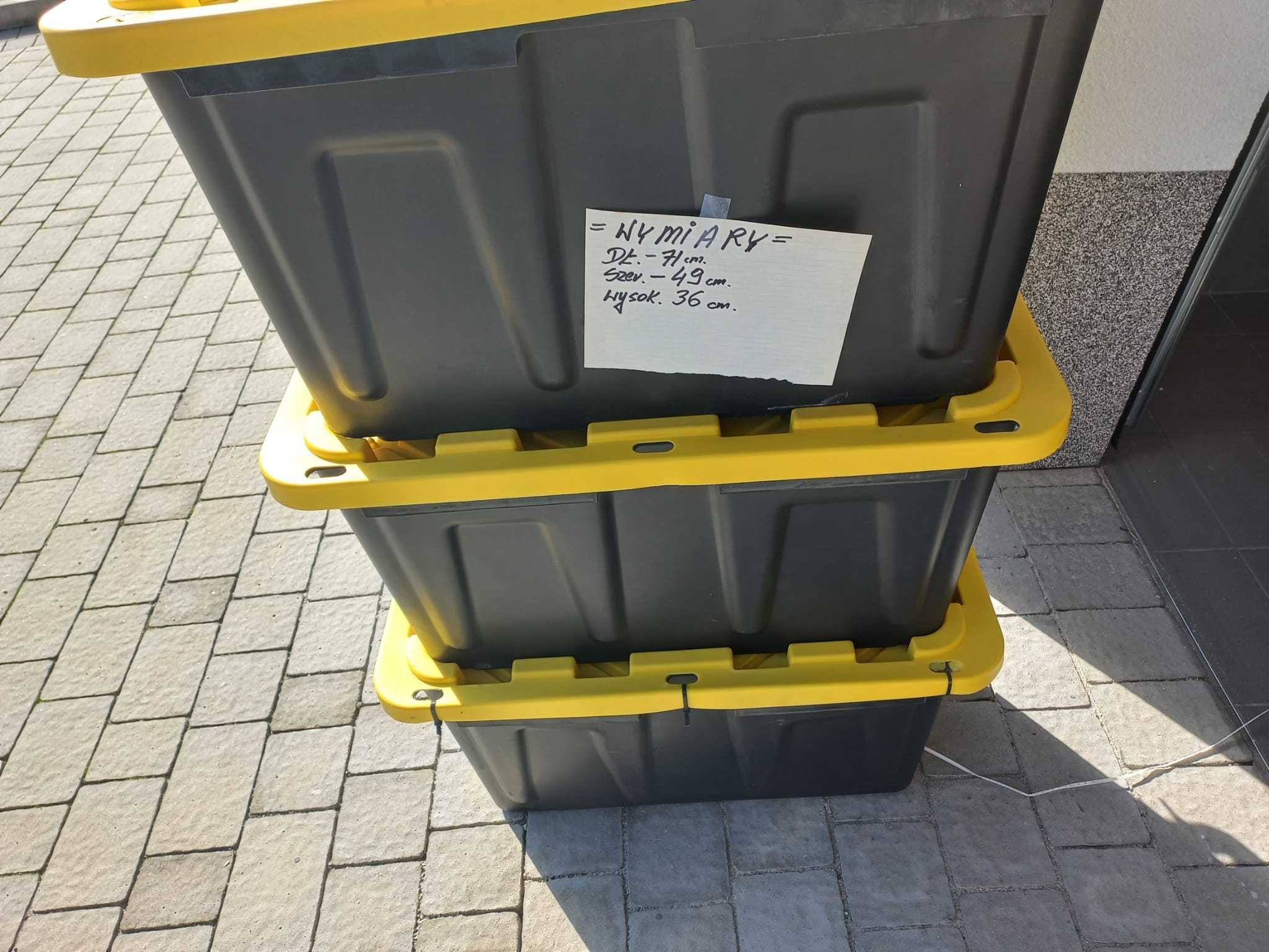 Solidne, plastikowe pudełka z pokrywką