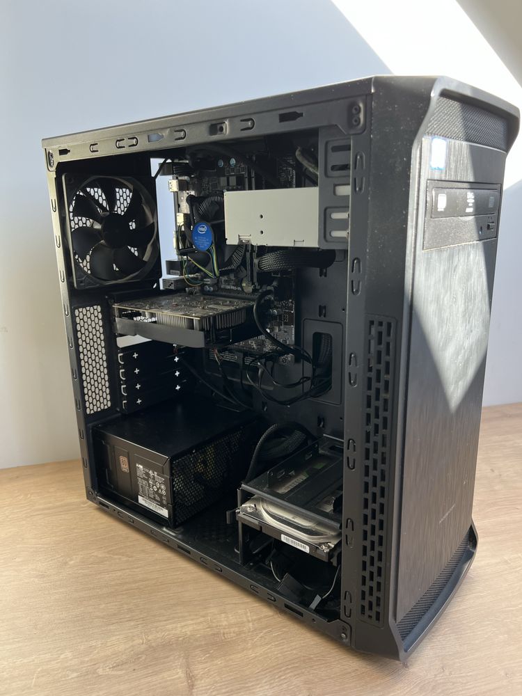komputer stacjonarny i5-7400/16 GB RAM/GTX 1050Ti/1,1TB SSD+HDD