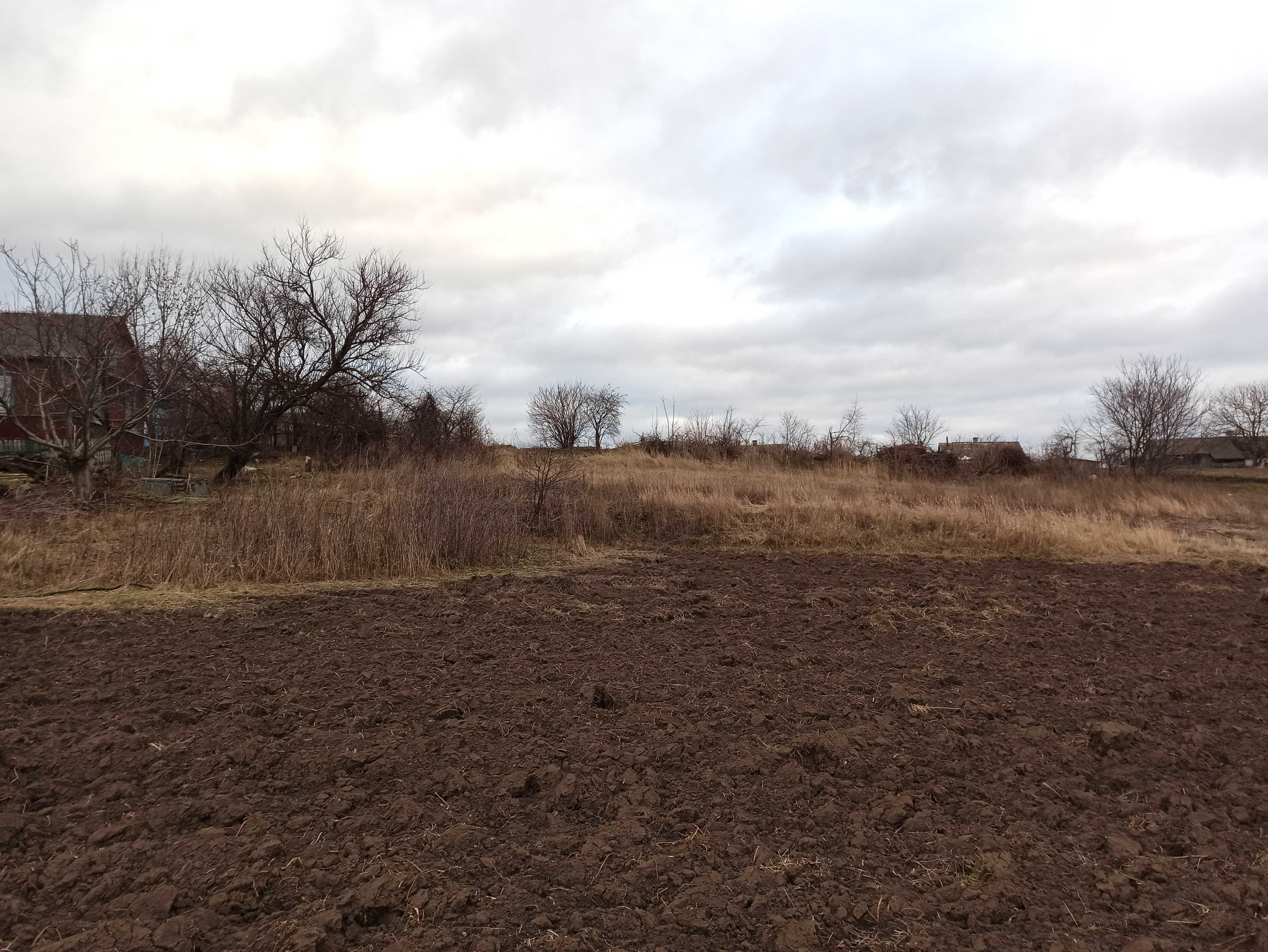 Продам ділянку під забудову село Велика Омеляна цент, Тиха 6, Власник