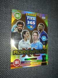Karta INVINCIBLE Panini - FIFA 365 edycja 2021 - Adrenalyn XL