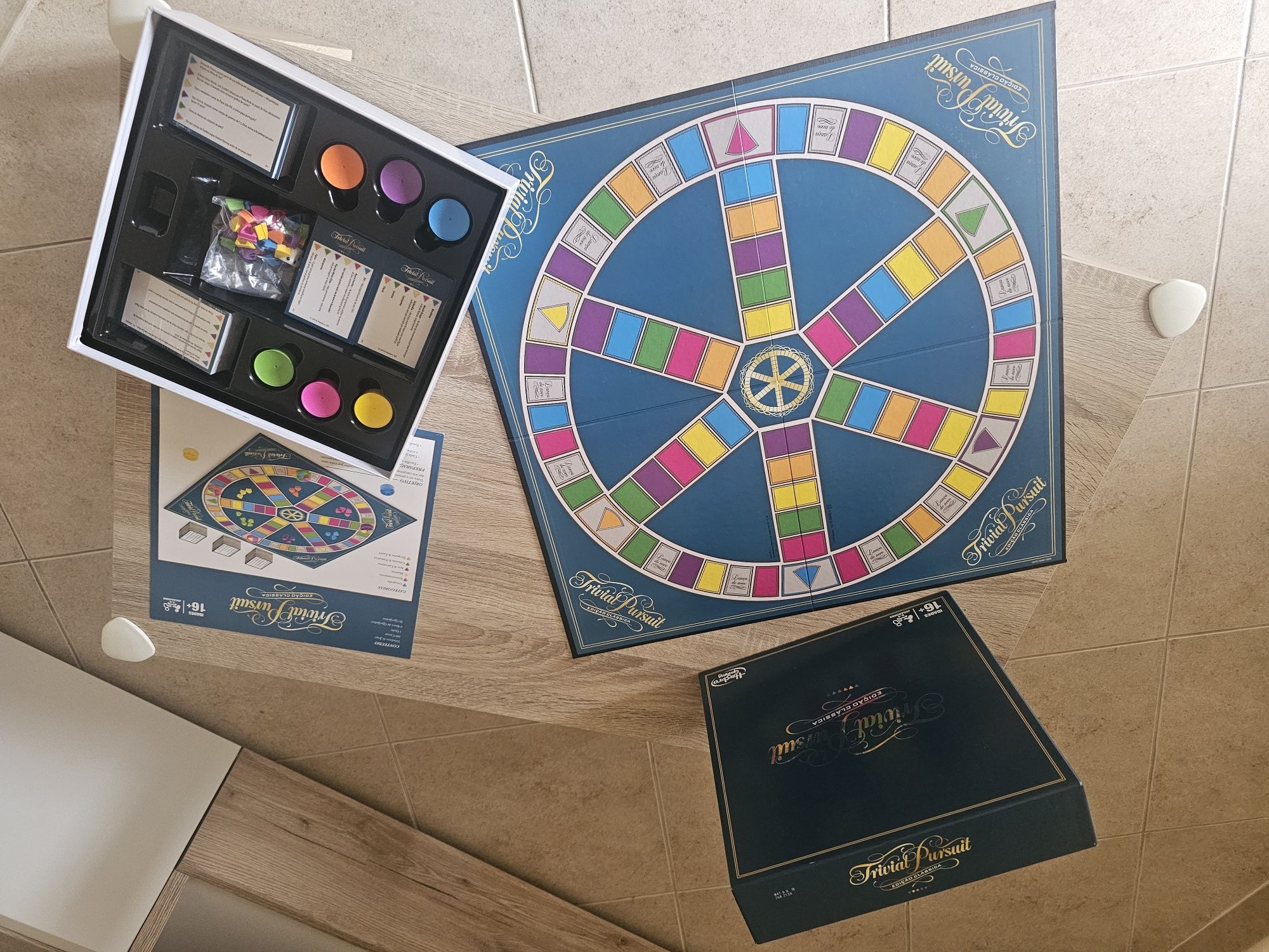 Trivial pursuit clássico