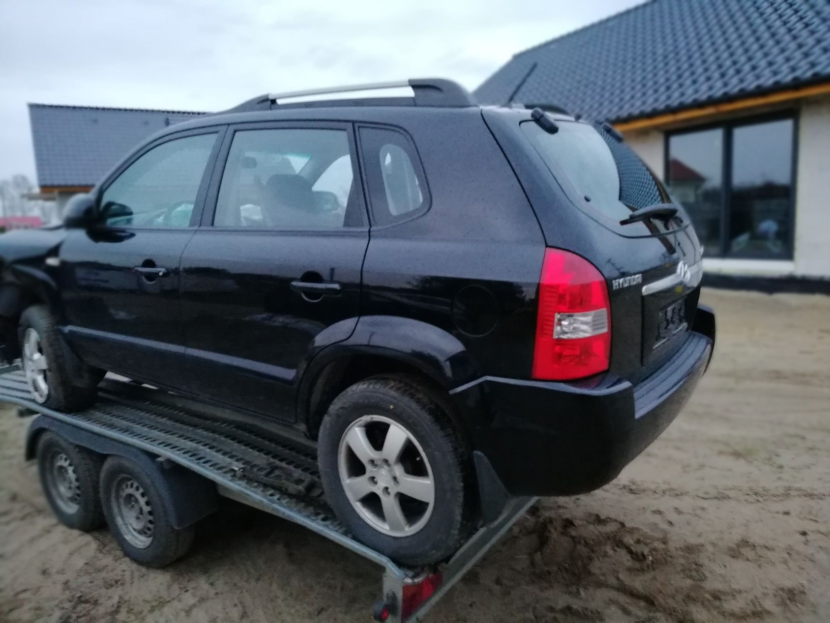 Hyundai Tucson 04-10 drzwi przod LP przednie lewe 2.0 16v części