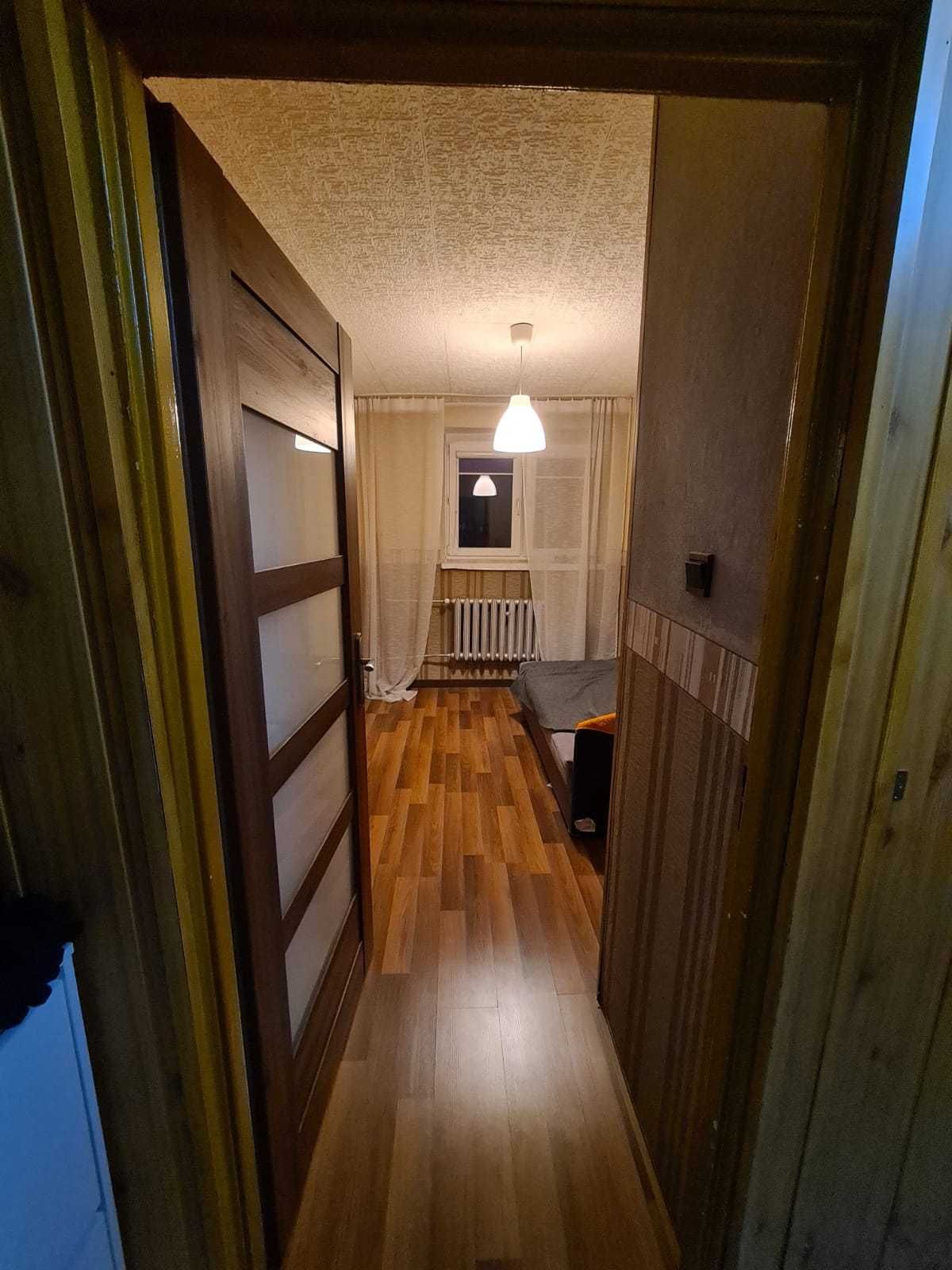 Sprzedam bez pośredników mieszkanie 38 m Bieruń Homera.