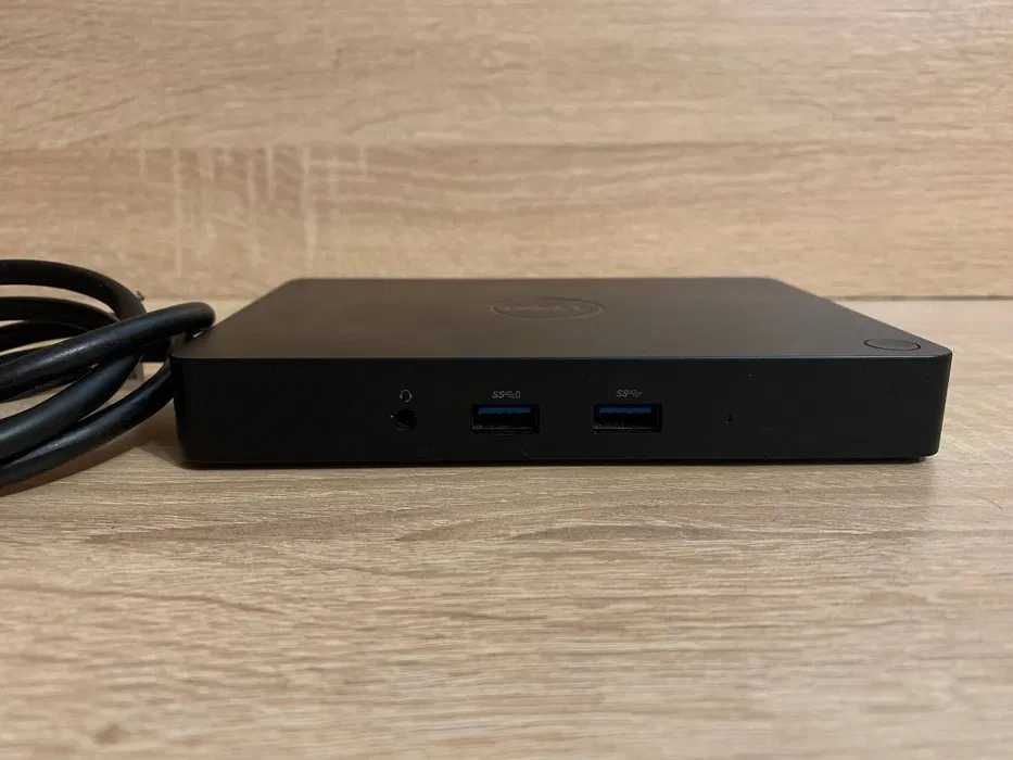 Док-станція DELL WD15 (блок живлення на 130W в комплекті)