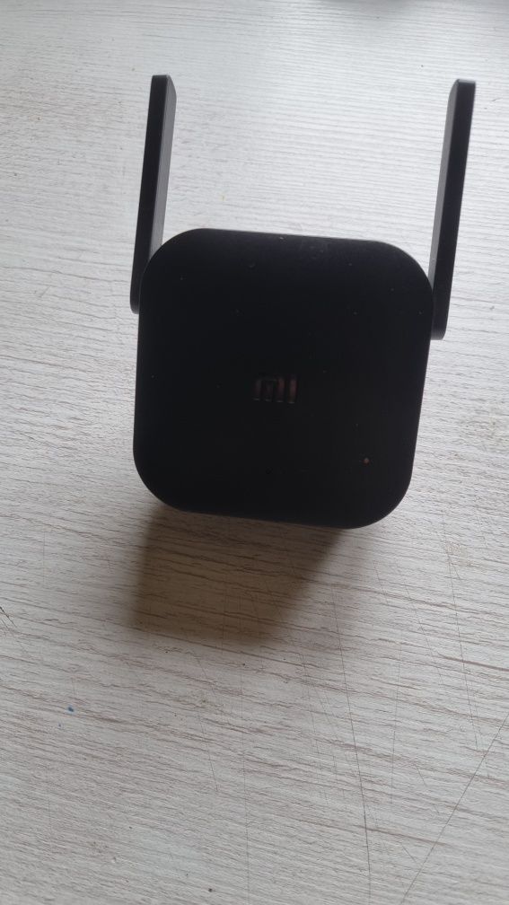 Репітер wifi  mi range extender pro