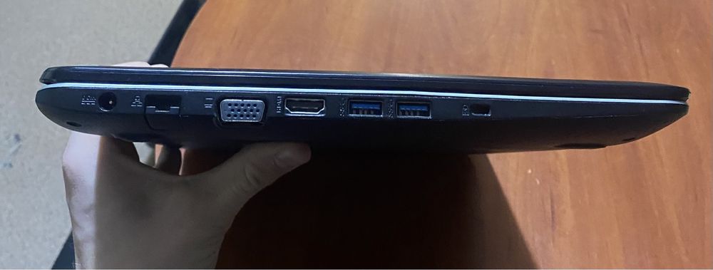Ноутбук Asus F555L 15.6"/i3-5/4GB RAM/120GB SSD! Артикул n205