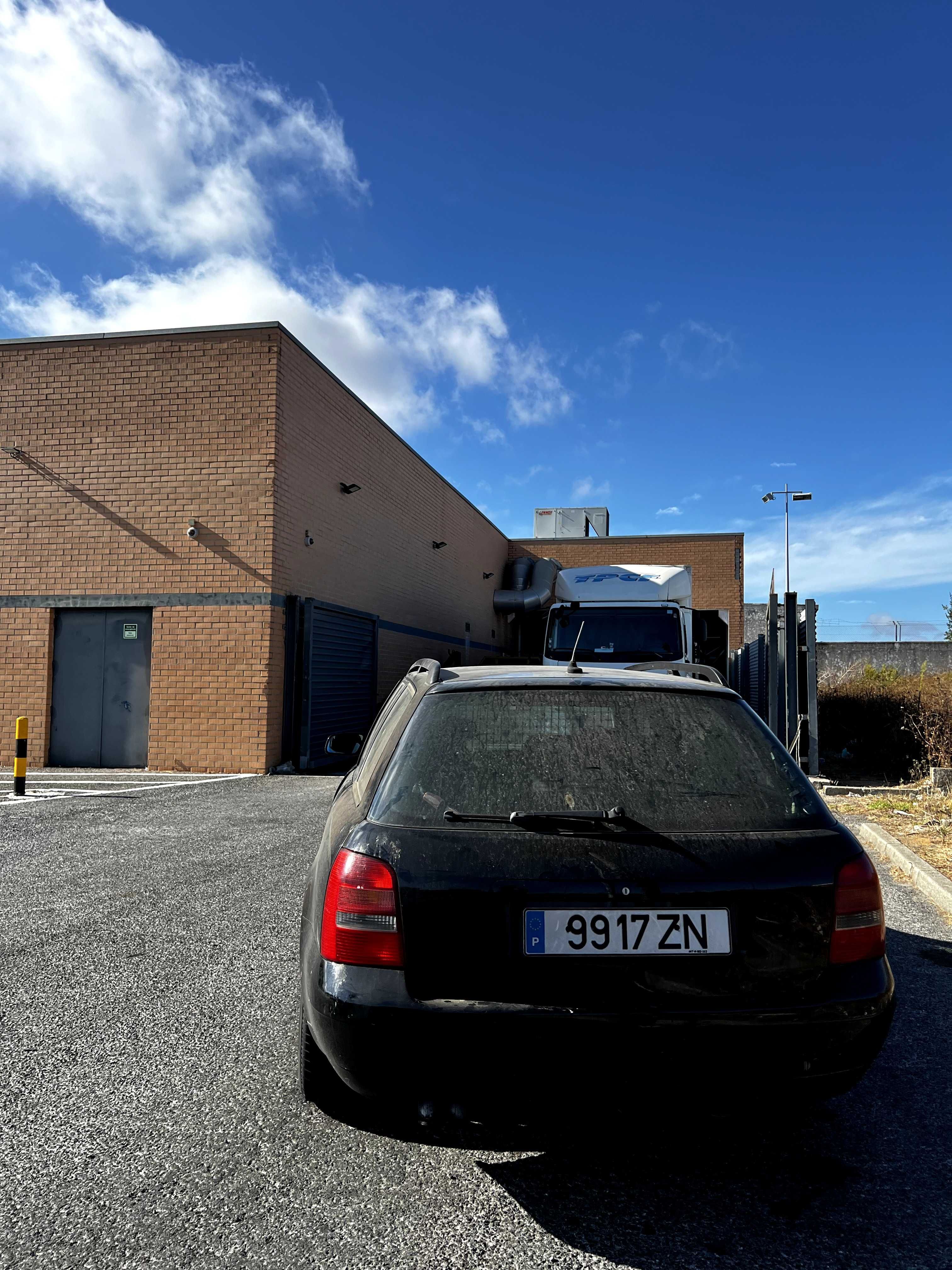 AUDI A4  Ano 2000