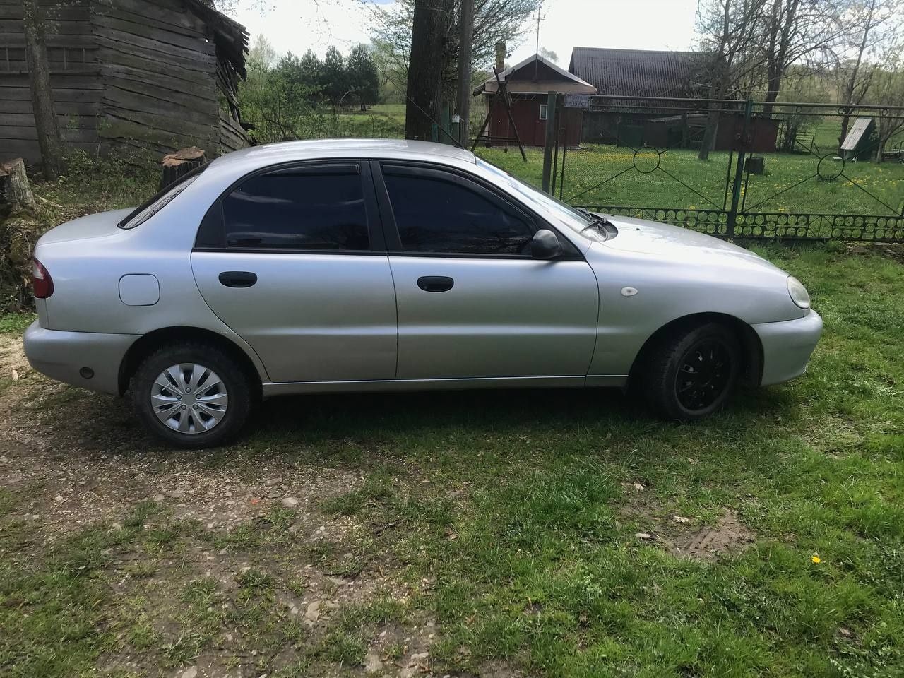 Продам Daewoo Lanos 1.4 газ бензин