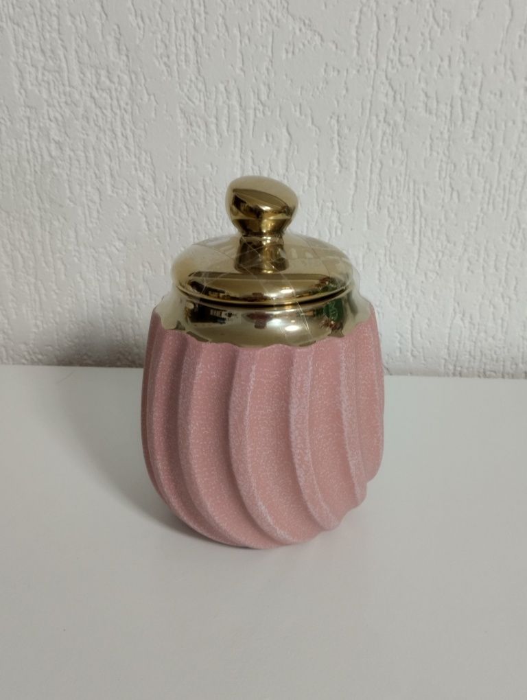 Pote em porcelana Rosa e Dourado