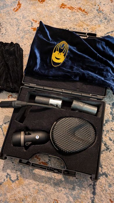 Coles 4038 - Ribbon Mic