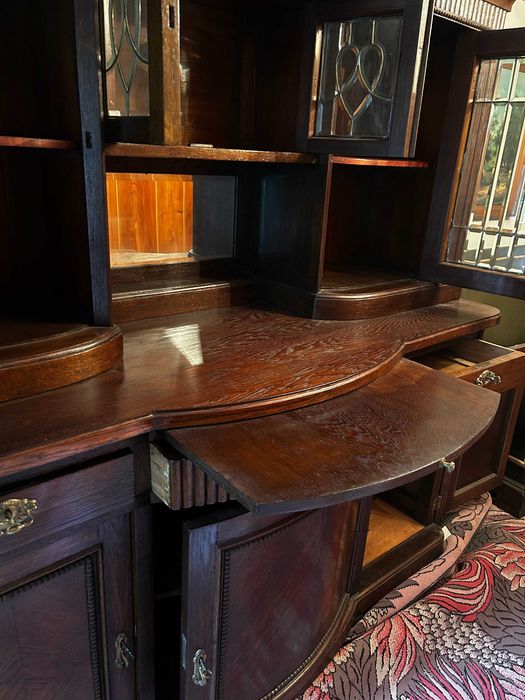 Stylowy kredens gdański dębowy – po renowacji, klasyk