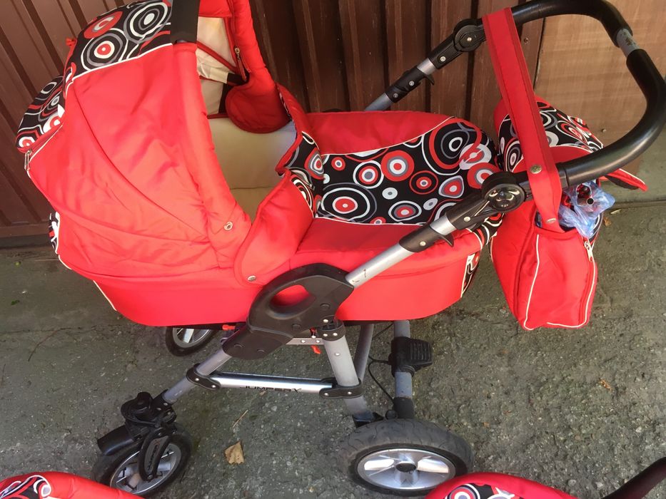 Wozek dzieciecy  3w1 plus gratisy