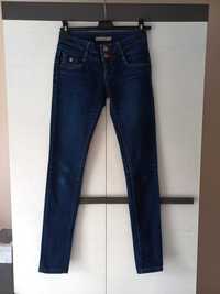 Spodnie jeansowe 36 S jeansy damskie gładkie rurki dopasowane wąskie