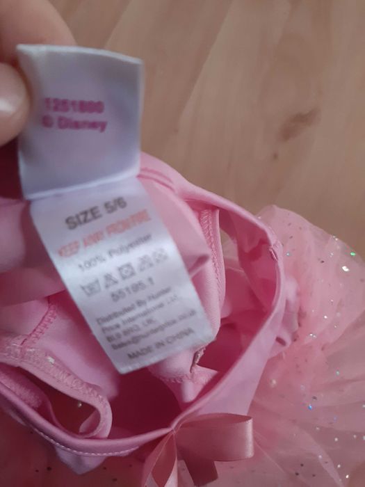 Sprzedam strój księżniczki/baletnicy na bal karnawałowy na wiek 5/6lat