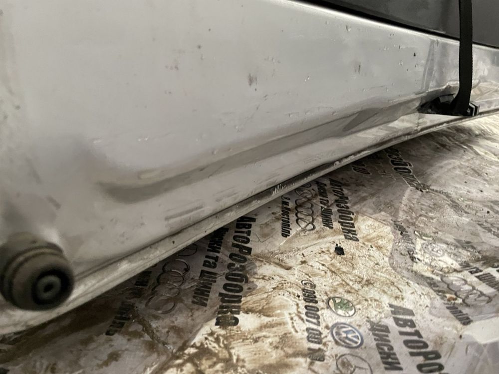 Ляда Кришка Багажника Фіат Добло Fiat Doblo