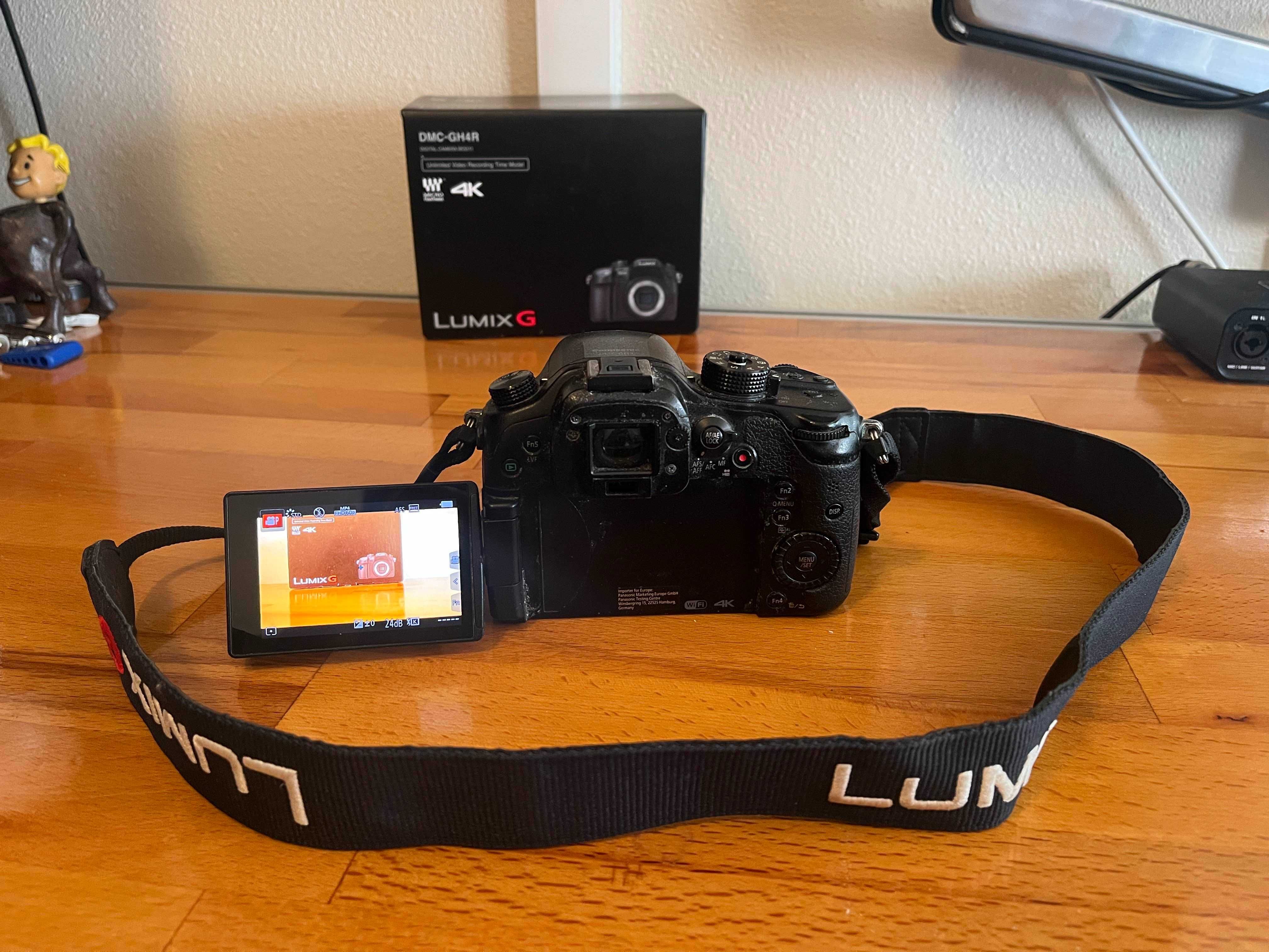 Panasonic GH4R + 4 Baterias