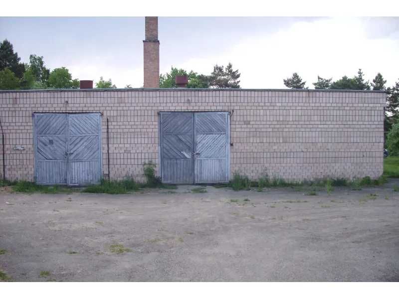 Нежитлові будівлі, 2 826,5 кв. м, вул. Прикарпатська, 32