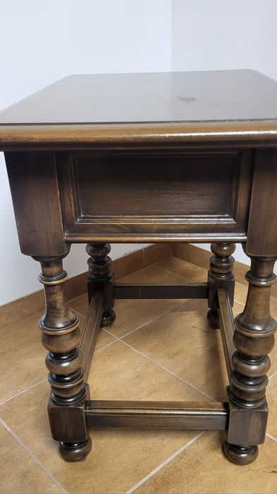 Stolik drewniany holenderski.