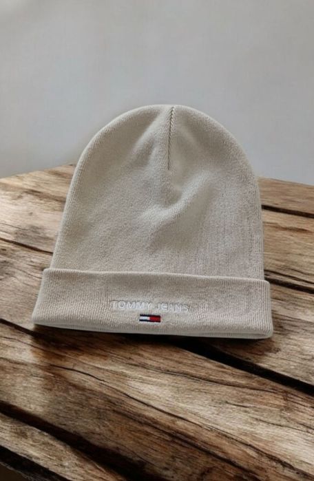 Czapka beżowa Tommy Jeans OS