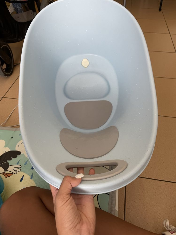 Banheira de bebe