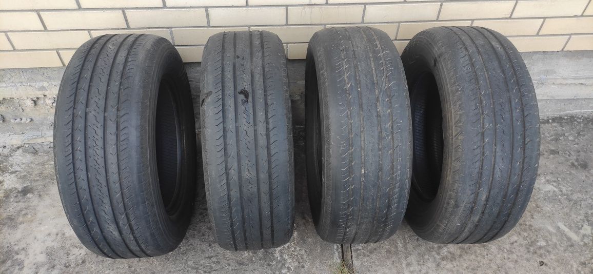 Продам резину 235*60*16 Bridgestone ecopia ep 820