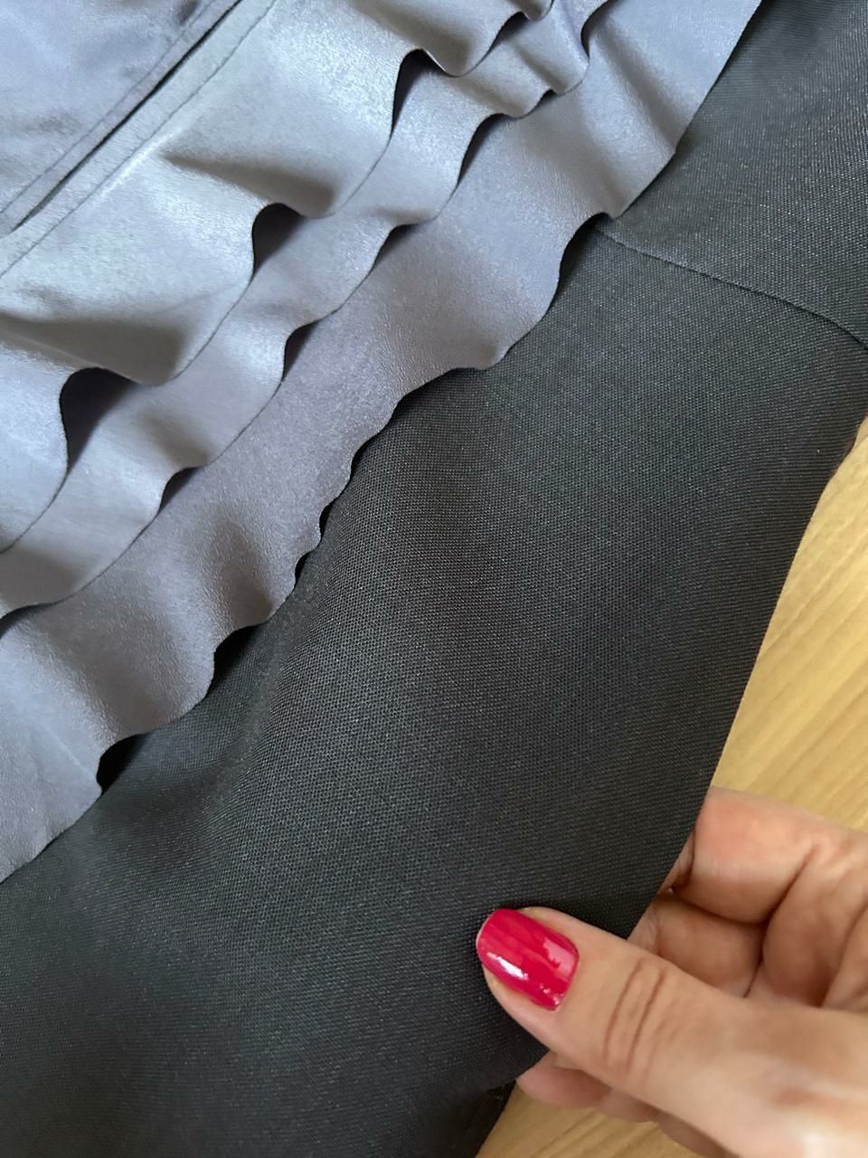 Продам сукню Fendi р.36(S).