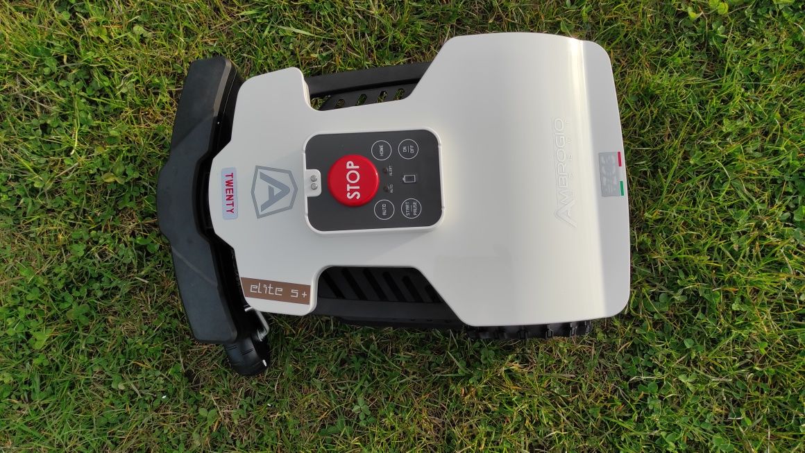 Kosiarka automatyczna Ambrogio Twenty Elite S+ do 1300m2 Robot koszący
