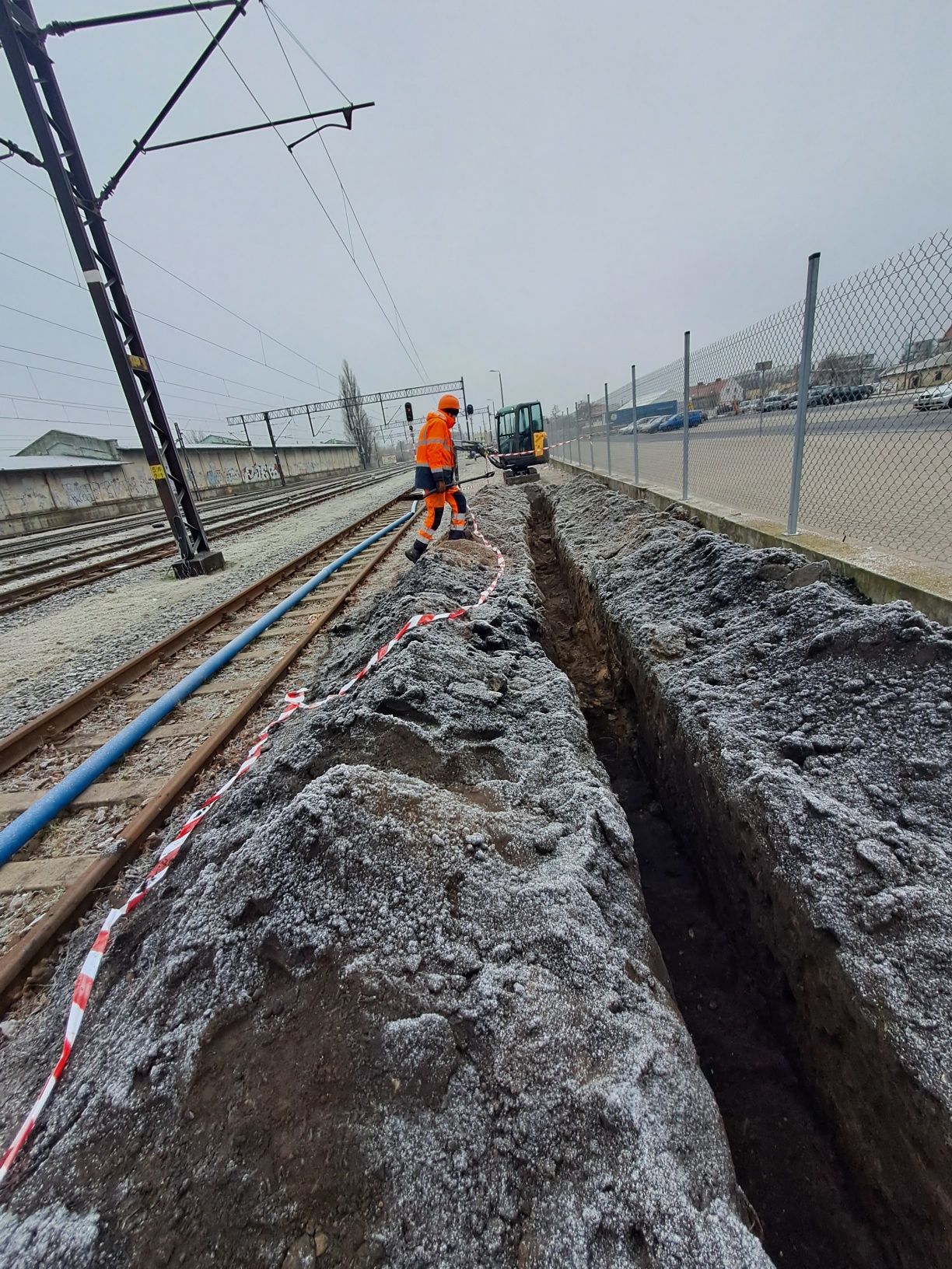 Minikoparka usługi wykopy, fundamenty,