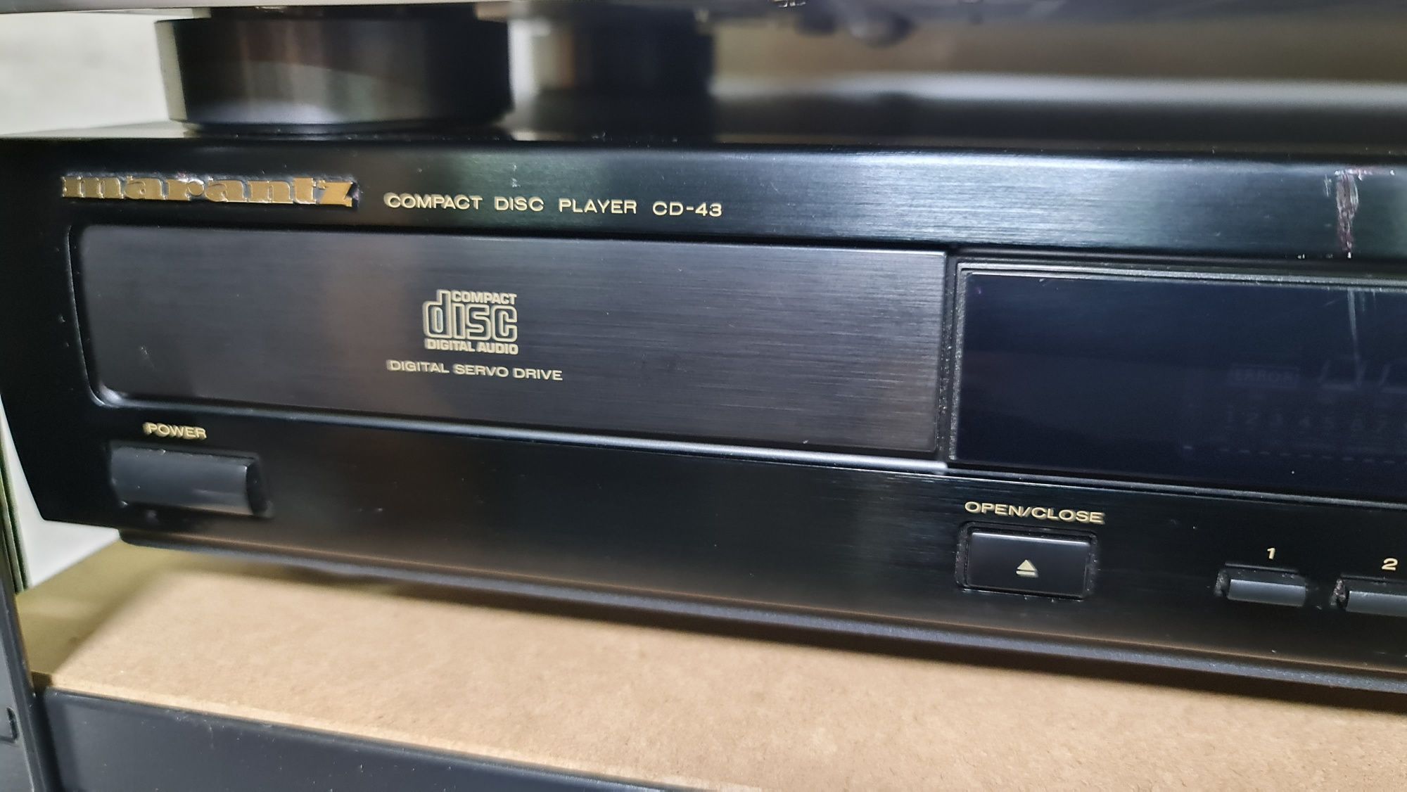 CD 43 Maranz czyta cdr