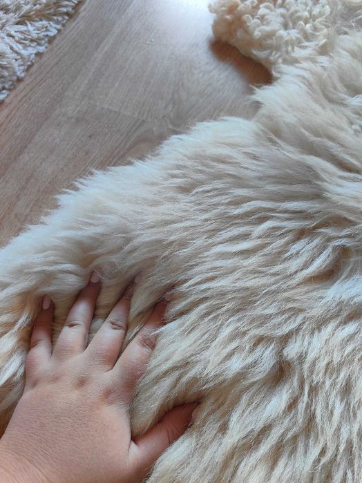 prawdziwa Skóra naturalna owcza bardzo duża XXL.
