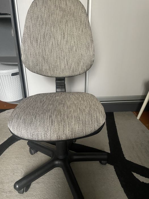 Крісла для дому та офісу